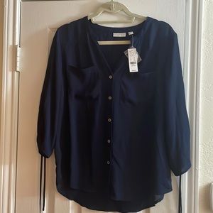 NAVY BLUE BLOUSE // SIZE MEDIUM /- NWT (NY & COMPANY)
